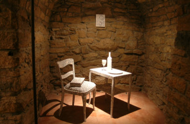 Librairie IMPRESSIONS, La Chaux-de-Fonds // www.impressions.ch