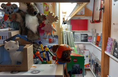 Librairie IMPRESSIONS, La Chaux-de-Fonds // www.impressions.ch